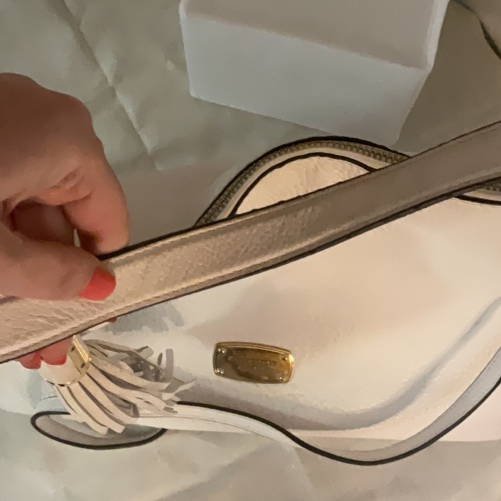 MICHAEL Michael Kors Bedford Large Leather Hobo Style Bag, White/Gold Tone - Picture 11 of 16